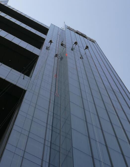 小知識——四川外墻清洗的安全操作流程  